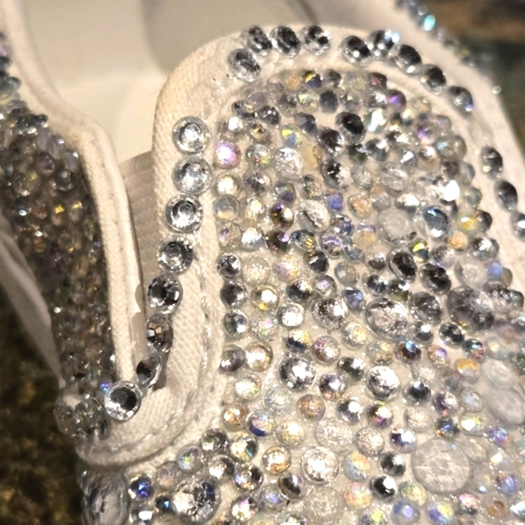 Vans Classic White W/Jewels Added Slip On Youth Sz 13 - Picture 8 of 8